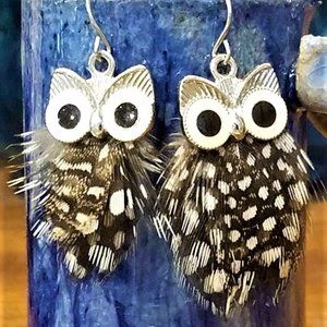 Vintage hook Owl Earrings with Feathers